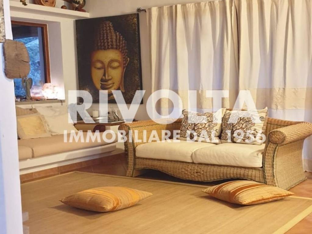 casa indipendente in affitto ad Olbia in zona San Pantaleo