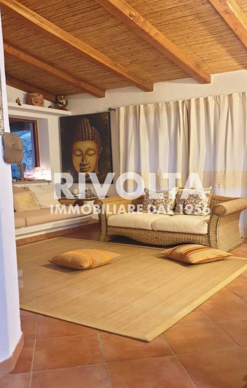 casa indipendente in affitto ad Olbia in zona San Pantaleo