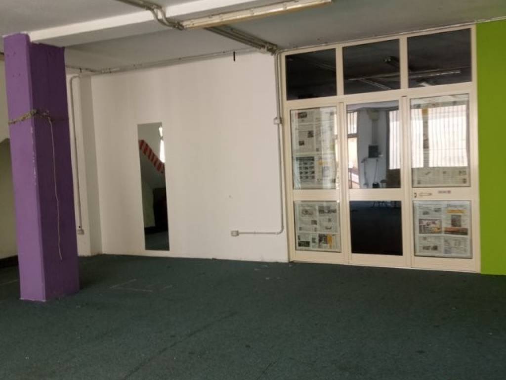 negozio in affitto ad Olbia in zona Aldo Moro