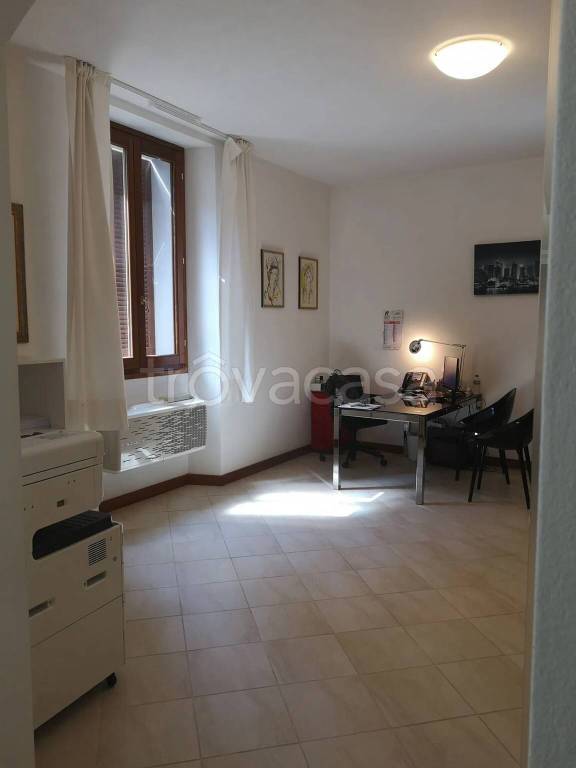 ufficio in affitto ad Olbia in zona Vittorio Veneto