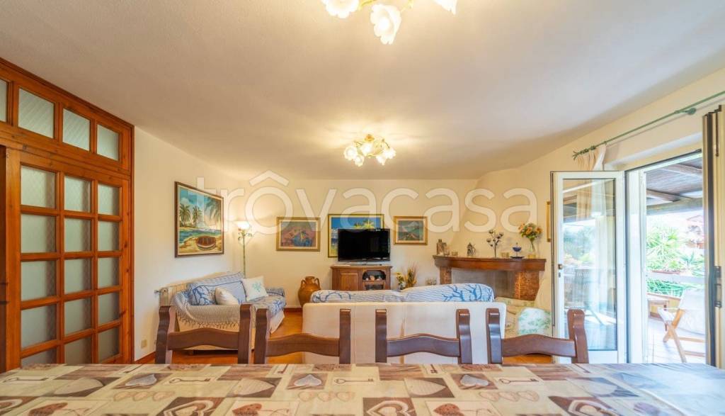 appartamento in affitto ad Olbia in zona Pittulongu