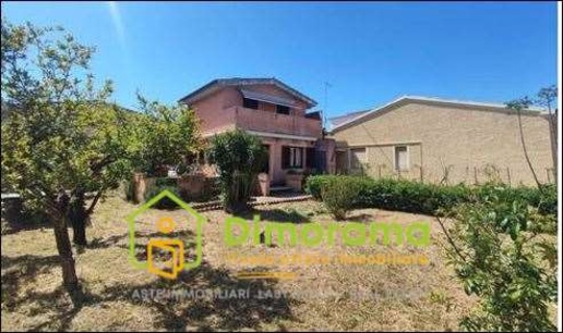 appartamento in affitto ad Olbia in zona Bandinu