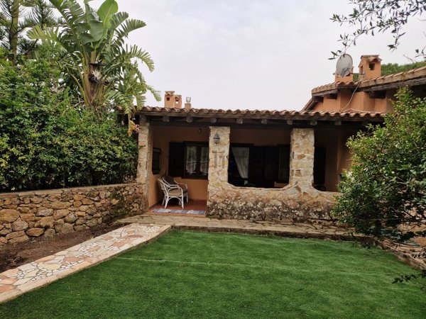casa indipendente in affitto ad Olbia in zona Porto Istana