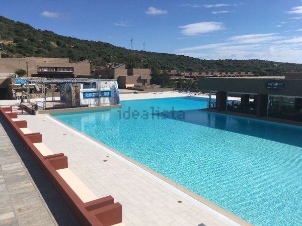 appartamento in affitto ad Olbia in zona Cugnana