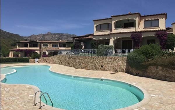 casa indipendente in affitto ad Olbia in zona Pittulongu