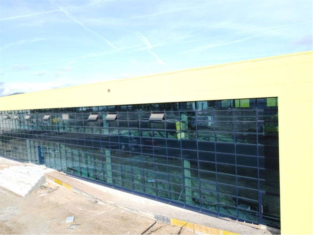 locale commerciale in affitto ad Olbia in zona Pittulongu