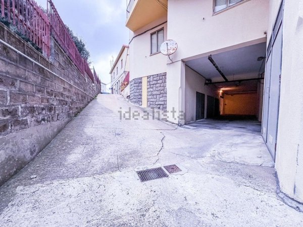 locale di sgombero in affitto ad Olbia