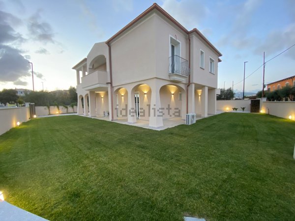 appartamento in affitto ad Olbia in zona Bandinu