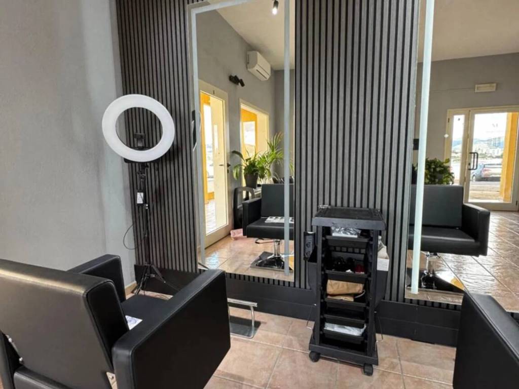 negozio in affitto ad Olbia in zona Olbia Mare / Sa Marinedda