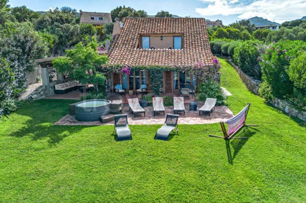 casa indipendente in affitto ad Olbia