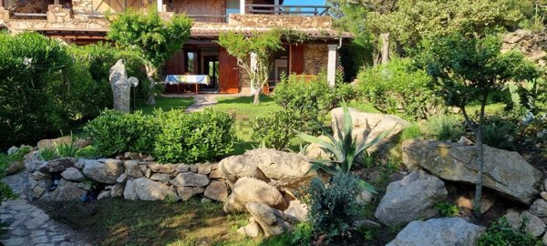 appartamento in affitto ad Olbia in zona Rudalza