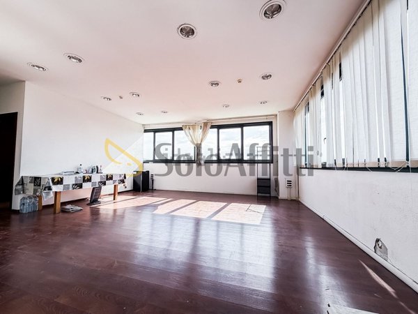 capannone in affitto ad Olbia