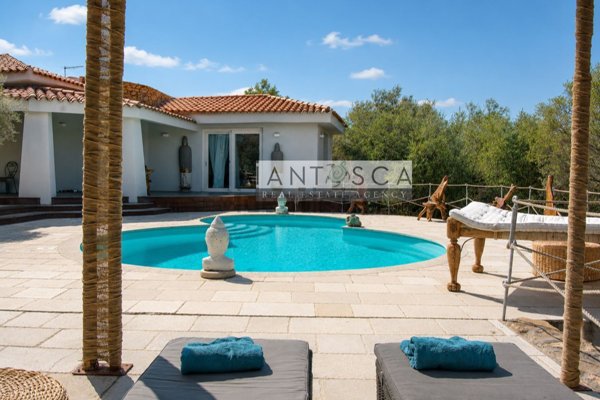 casa indipendente in affitto ad Olbia in zona Rudalza