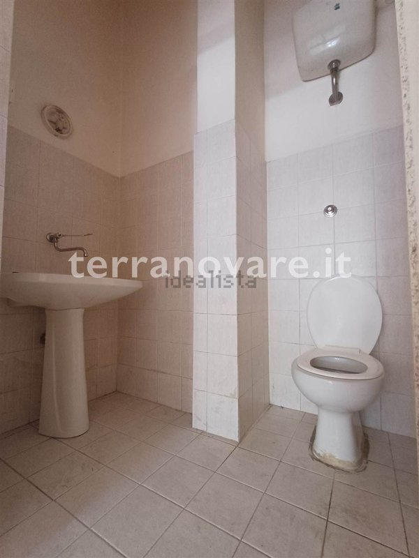 ufficio in affitto ad Olbia in zona Vittorio Veneto
