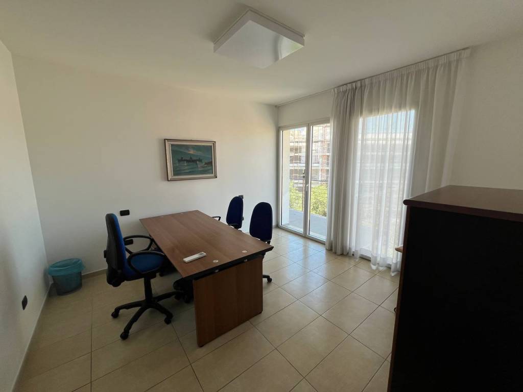 ufficio in affitto ad Olbia in zona Centro Storico
