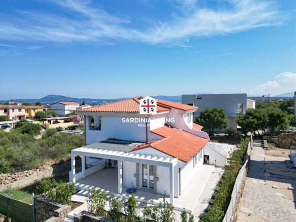 appartamento in affitto ad Olbia in zona Bados