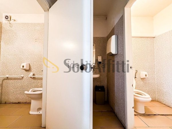 locale commerciale in affitto ad Olbia in zona Aldo Moro