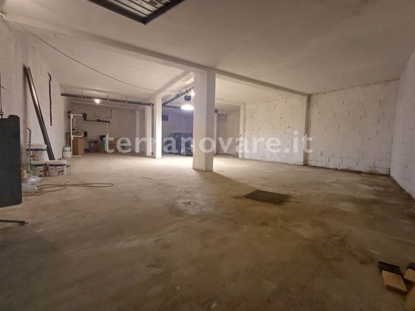 negozio in affitto ad Olbia in zona Aldo Moro