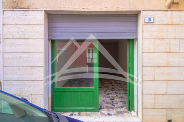 negozio in affitto a Porto Torres