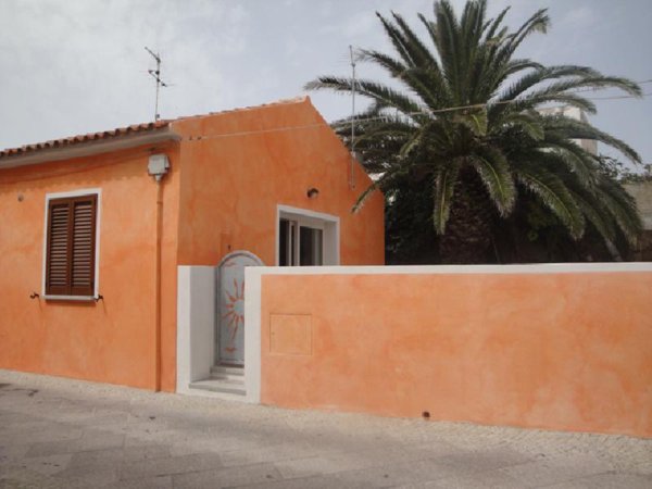 casa indipendente in affitto a Santa Teresa Gallura