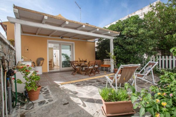 casa indipendente in affitto a Santa Teresa Gallura