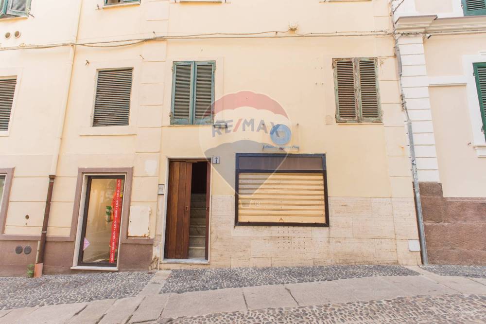 locale commerciale in affitto a Sassari in zona Centro Storico