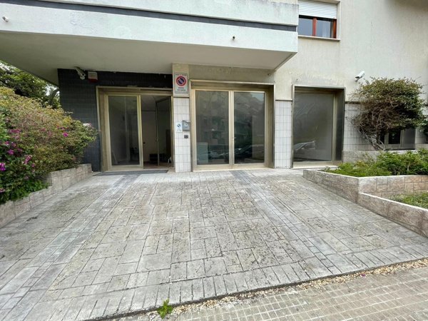 locale commerciale in affitto a Sassari