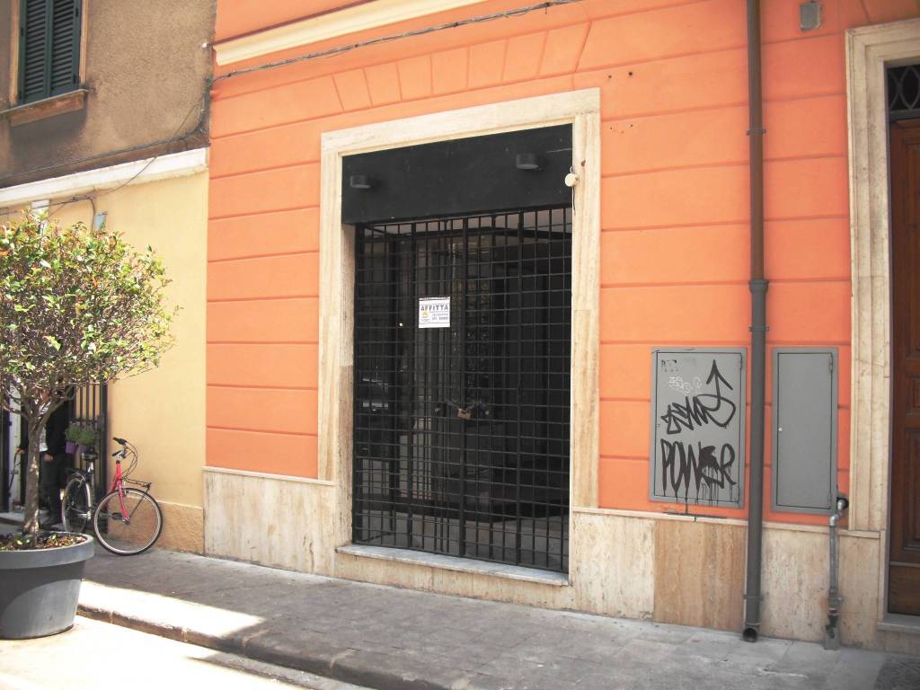 negozio in affitto a Sassari in zona Centro Storico