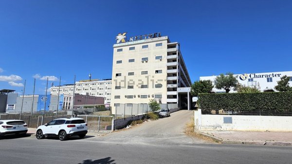 capannone in affitto a Sassari in zona Predda Niedda