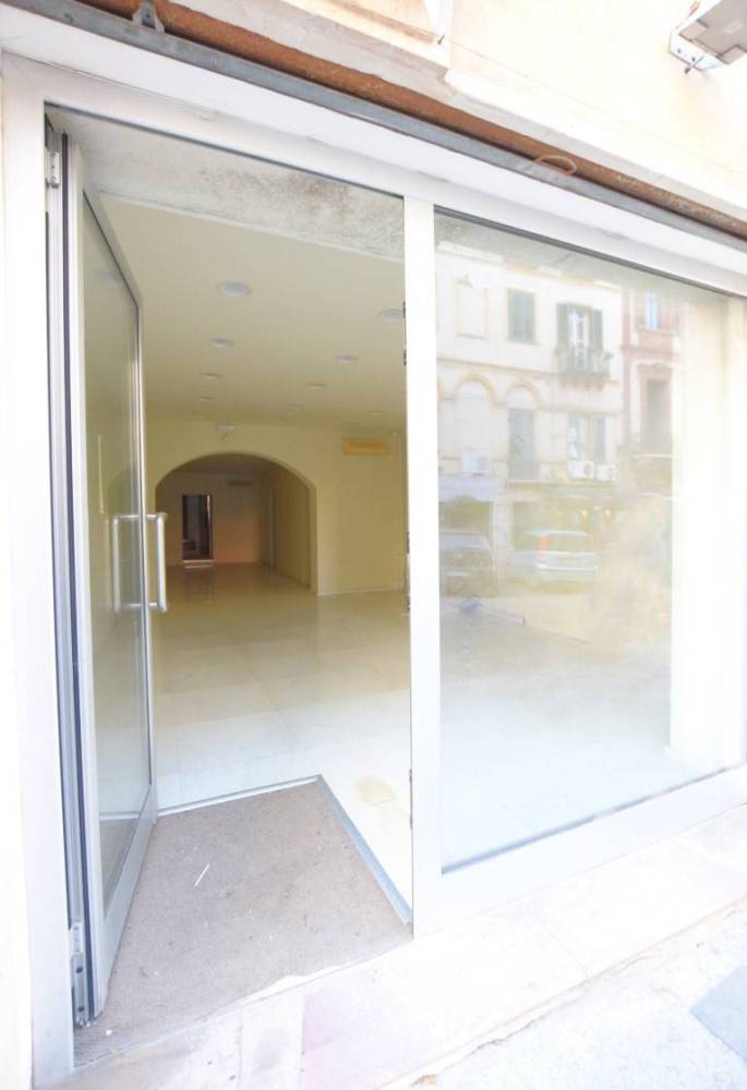 locale commerciale in affitto a Sassari