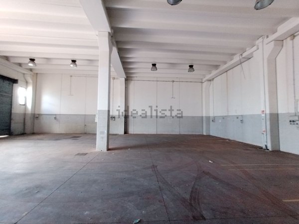 capannone in affitto a Sassari in zona Predda Niedda