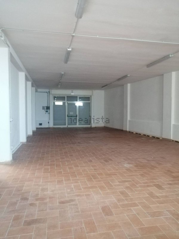 intera palazzina in affitto a Sassari