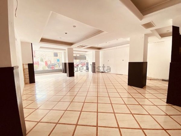 locale commerciale in affitto a Sassari in zona Centro Storico