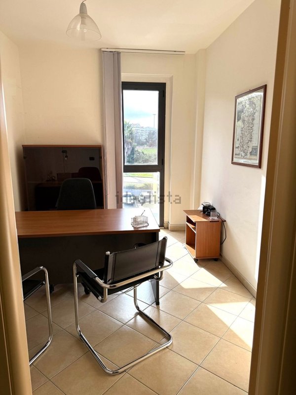 ufficio in affitto a Sassari in zona Luna e Sole / Prunizzedda