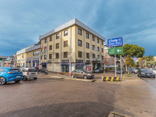 ufficio in affitto a Sassari in zona Carbonazzi / Acquedotto