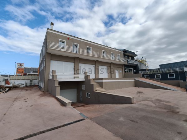 capannone in affitto a Sassari in zona Predda Niedda