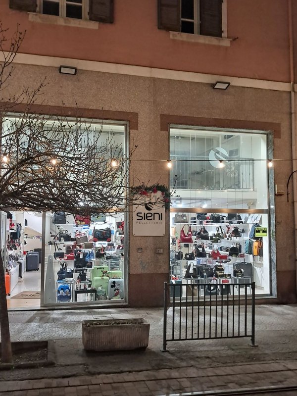 locale commerciale in affitto a Sassari