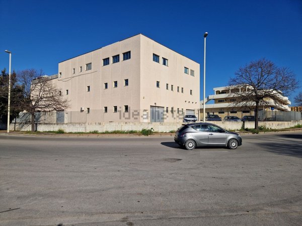 locale commerciale in affitto a Sassari in zona Predda Niedda