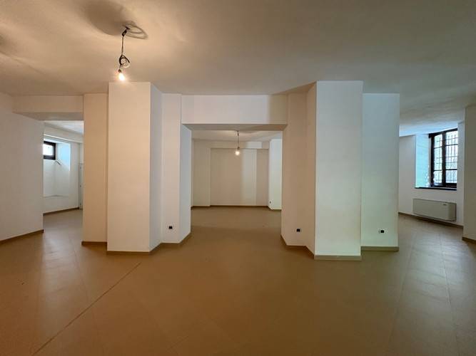 negozio in affitto a Sassari in zona Centro Storico