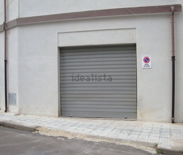 locale di sgombero in affitto a Sassari