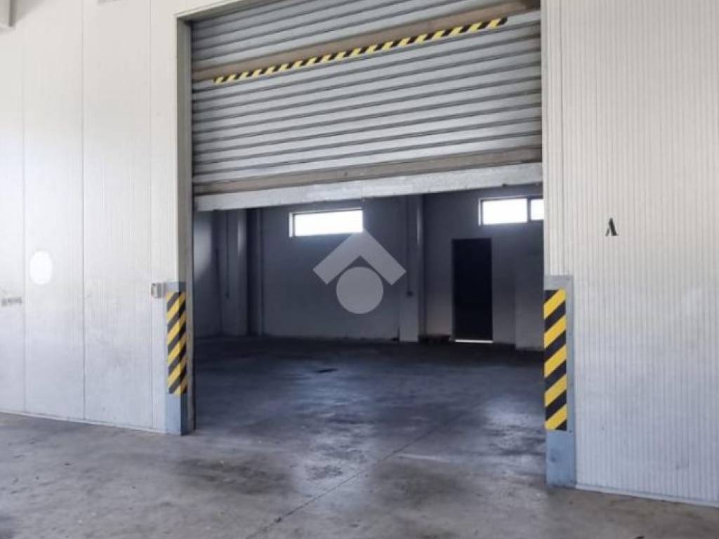 locale commerciale in affitto a Sassari in zona Predda Niedda