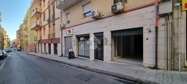 locale commerciale in affitto a Sassari