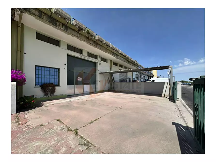 locale commerciale in affitto a Sassari