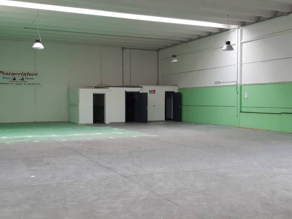 locale commerciale in affitto a Sassari