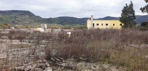 terreno in affitto a Sassari in zona Monserrato / Rizzeddu