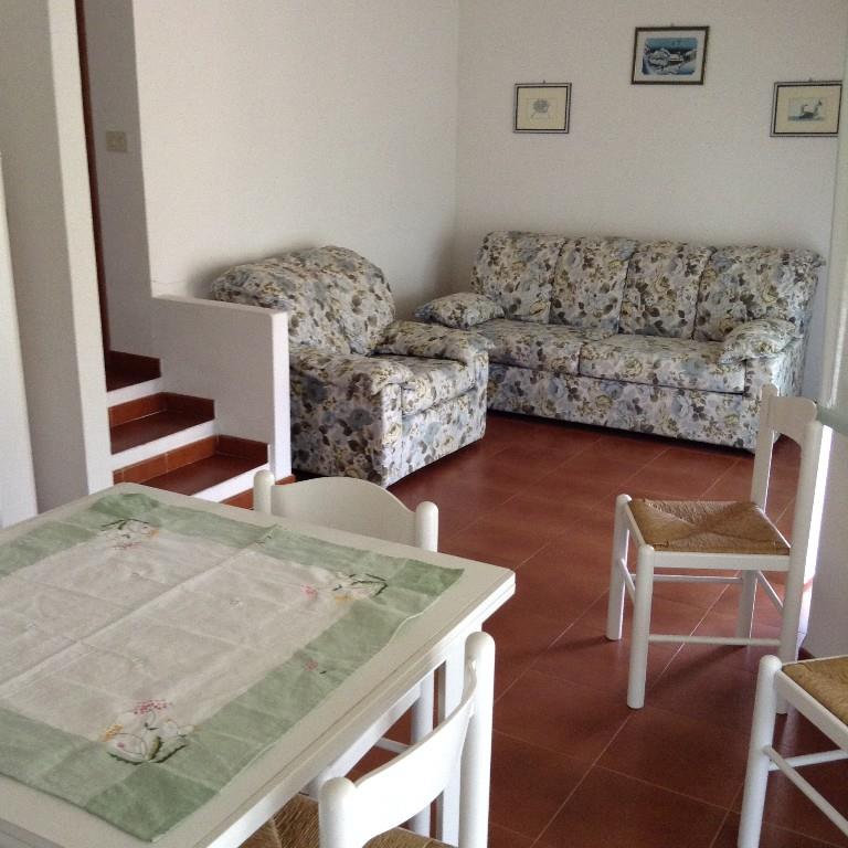 casa indipendente in affitto a Trinità d'Agultu e Vignola in zona Costa Paradiso