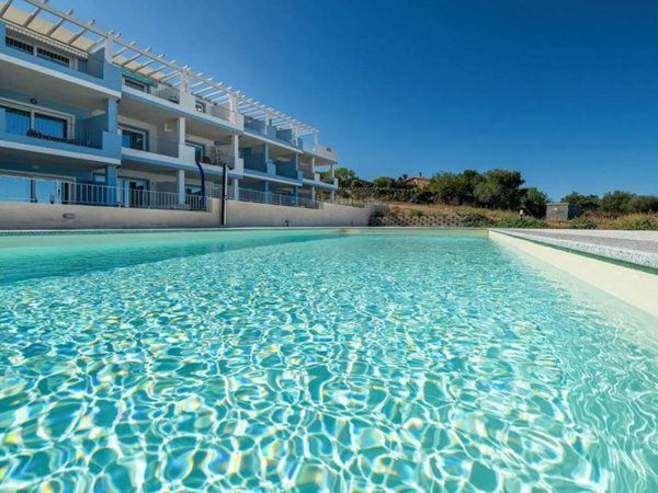 appartamento in affitto a Trinità d'Agultu e Vignola in zona Paduledda