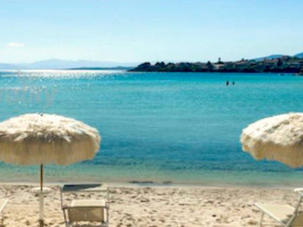 casa indipendente in affitto a Golfo Aranci