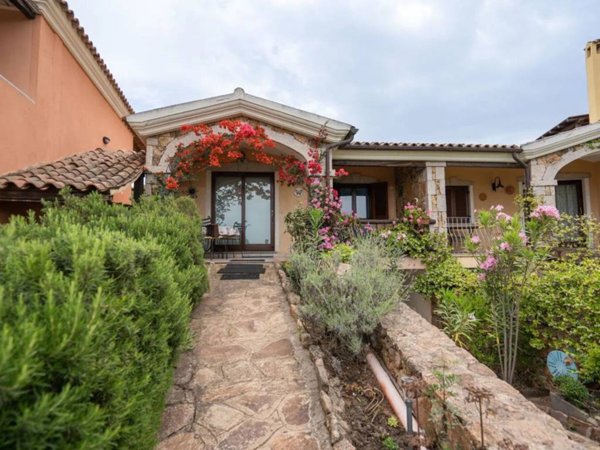 casa indipendente in affitto a Loiri Porto San Paolo in zona Vaccileddi.