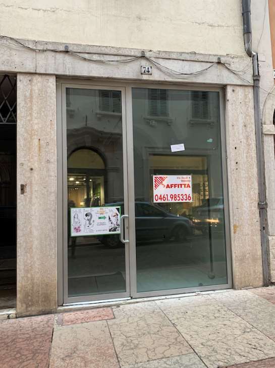 negozio in affitto a Budoni in zona San Pietro